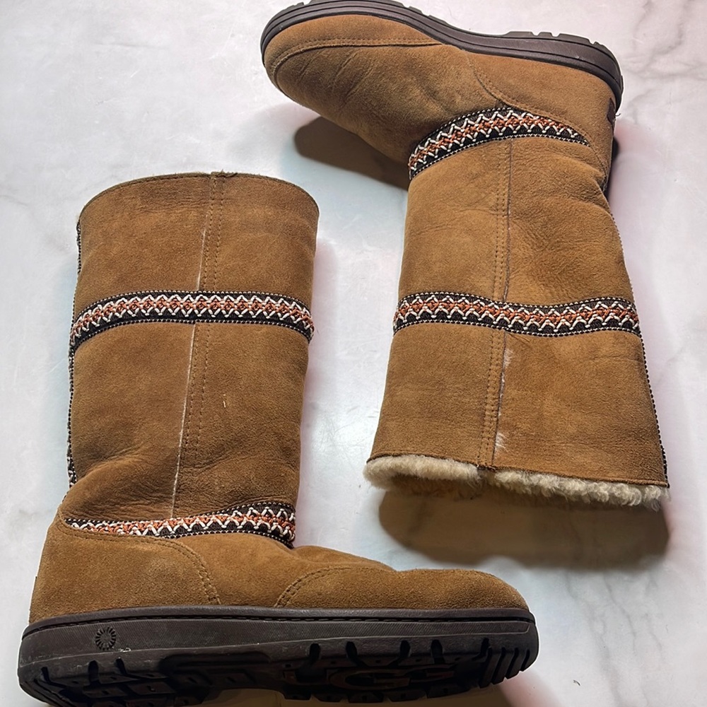 UGG Sundance Revival Suede Shearling Boot